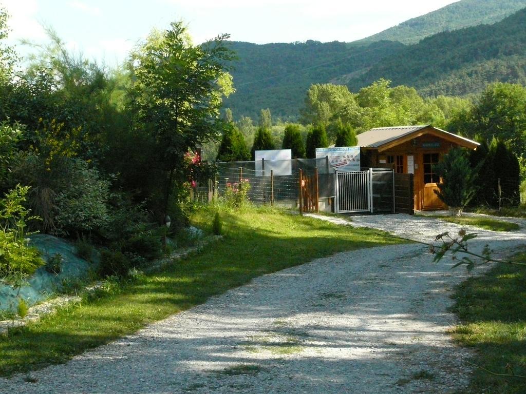 La Valiere Hotell Chorges Eksteriør bilde